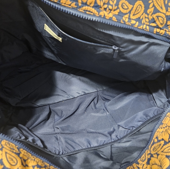 Vera Bradley Bag Set - Picture 12 of 13